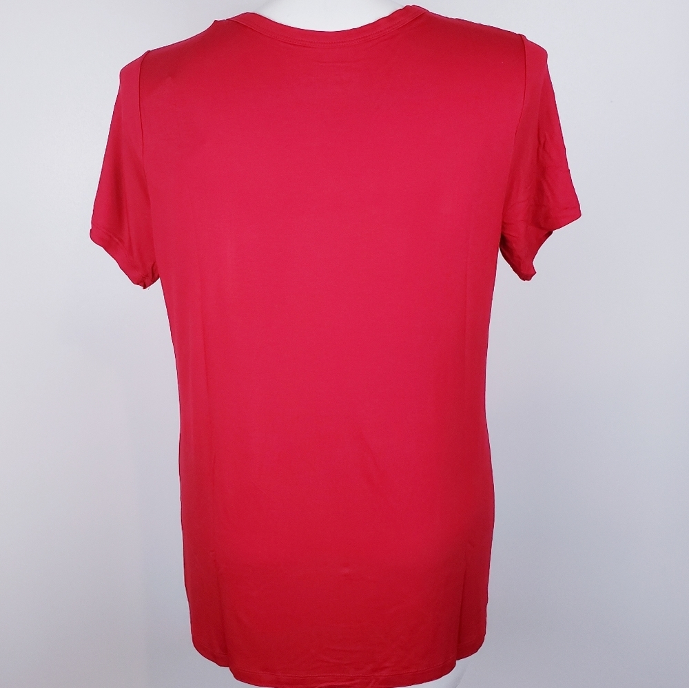 Red top - Picture 2 of 2